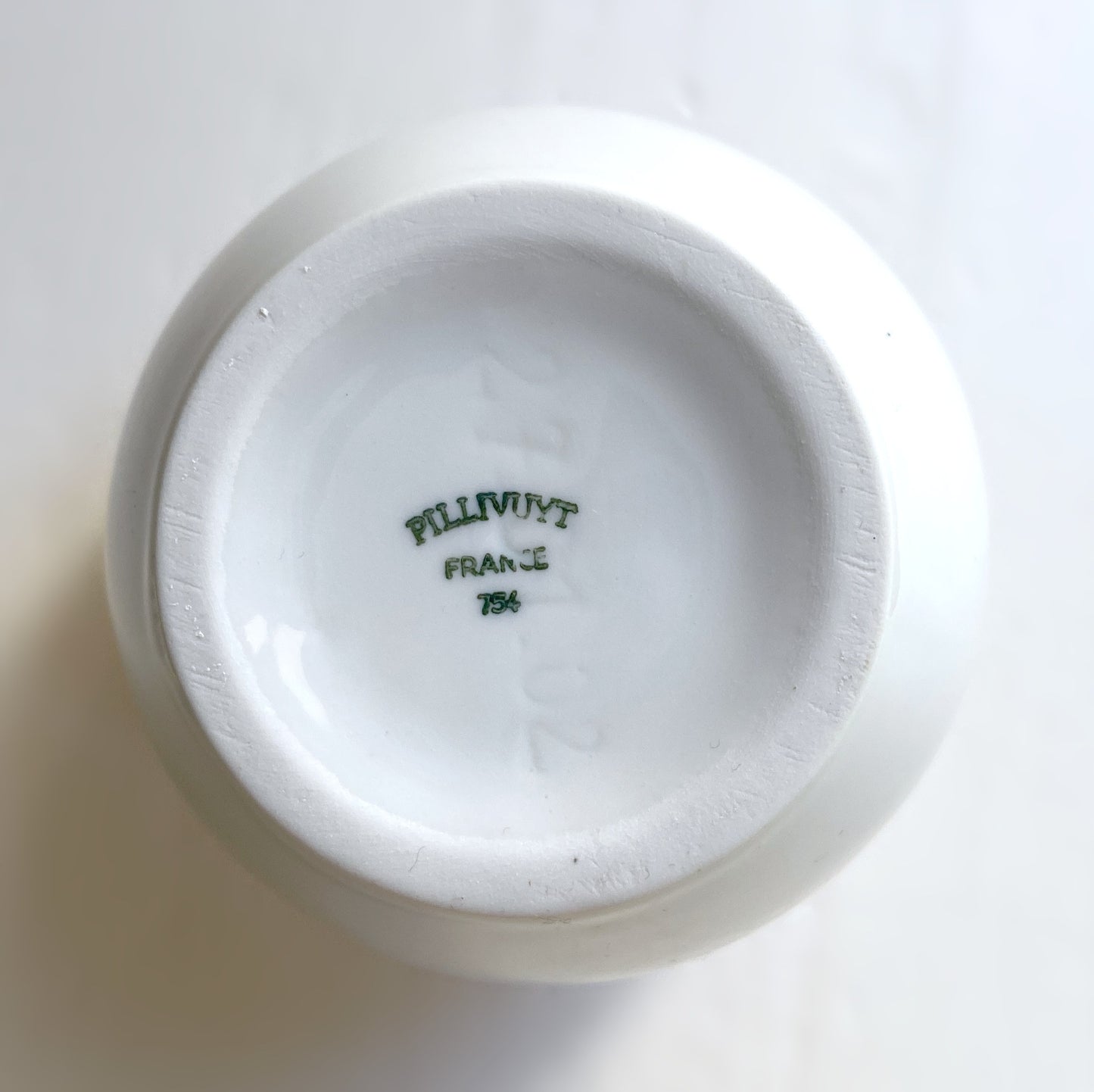 Vase pique fleurs porcelaine blanche Pillivuyt© 8cm n° 754