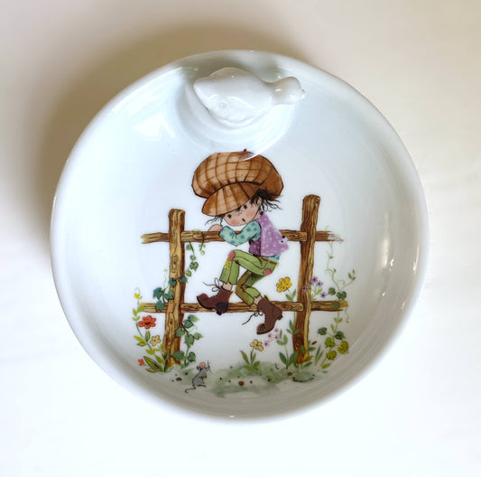 Ancienne assiette chauffante porcelaine Chauvigny© « Gavroche » Gottschlich