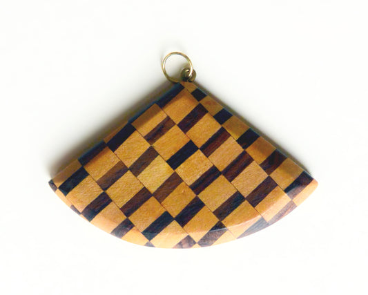 Pendentif artisanal marqueterie bois éventail vintage 80