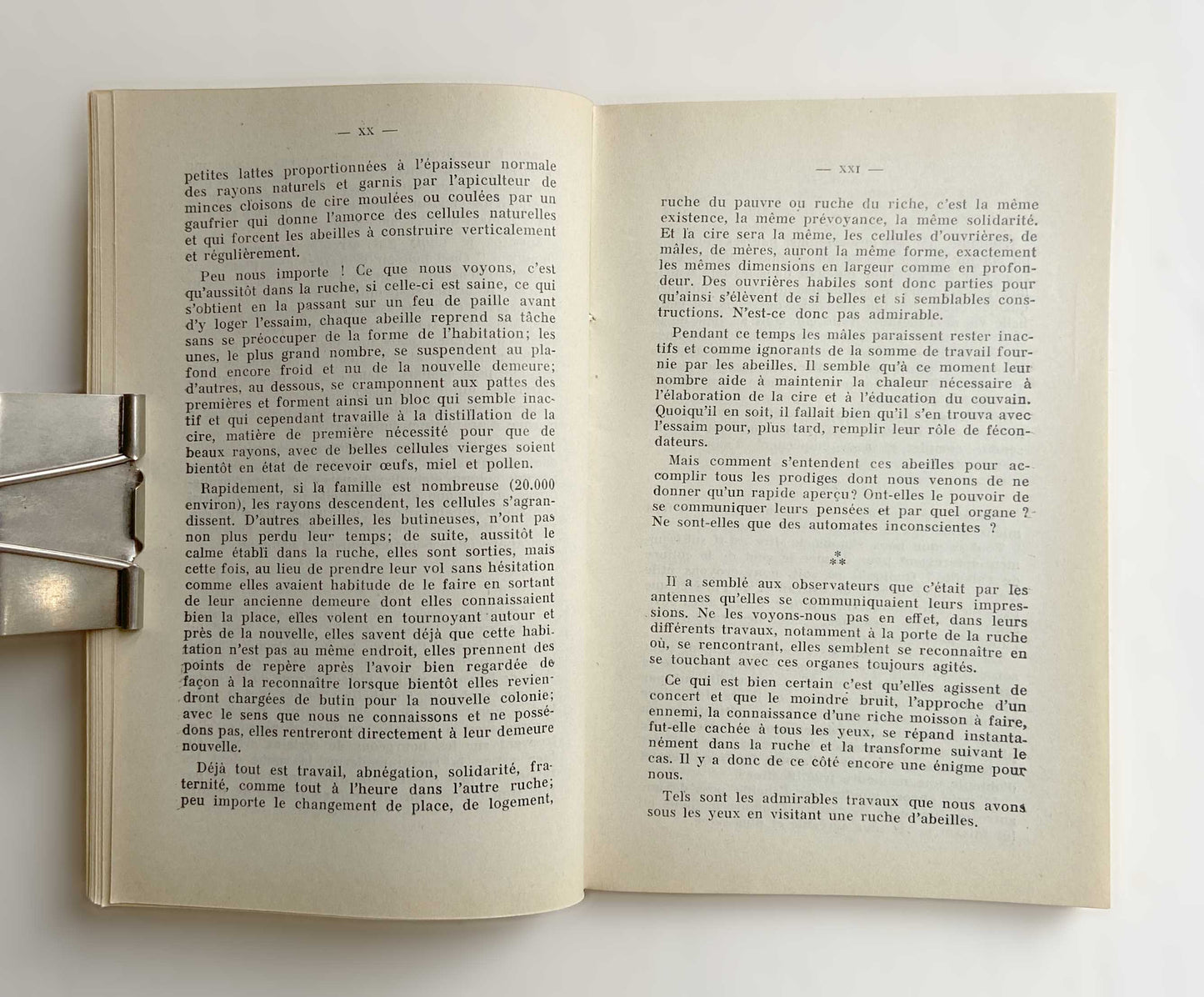 Livre «Calendrier apicole 5eme édition» Collectif, ed. Société Centrale d'Apiculture 1931