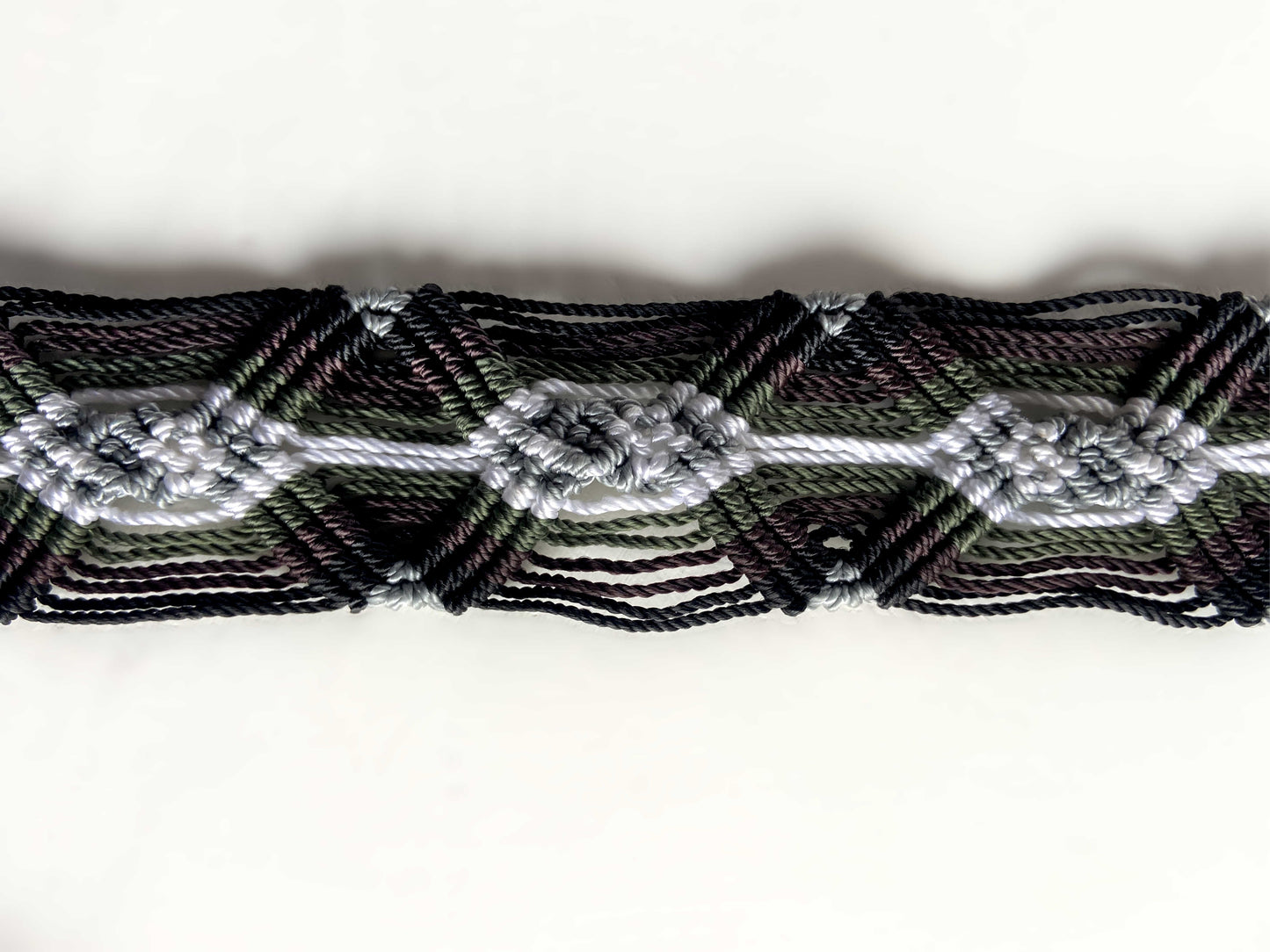 Ceinture à nouer artisanale corde macramé Amérique du sud rayée noir blanc gris vert marron 118cm