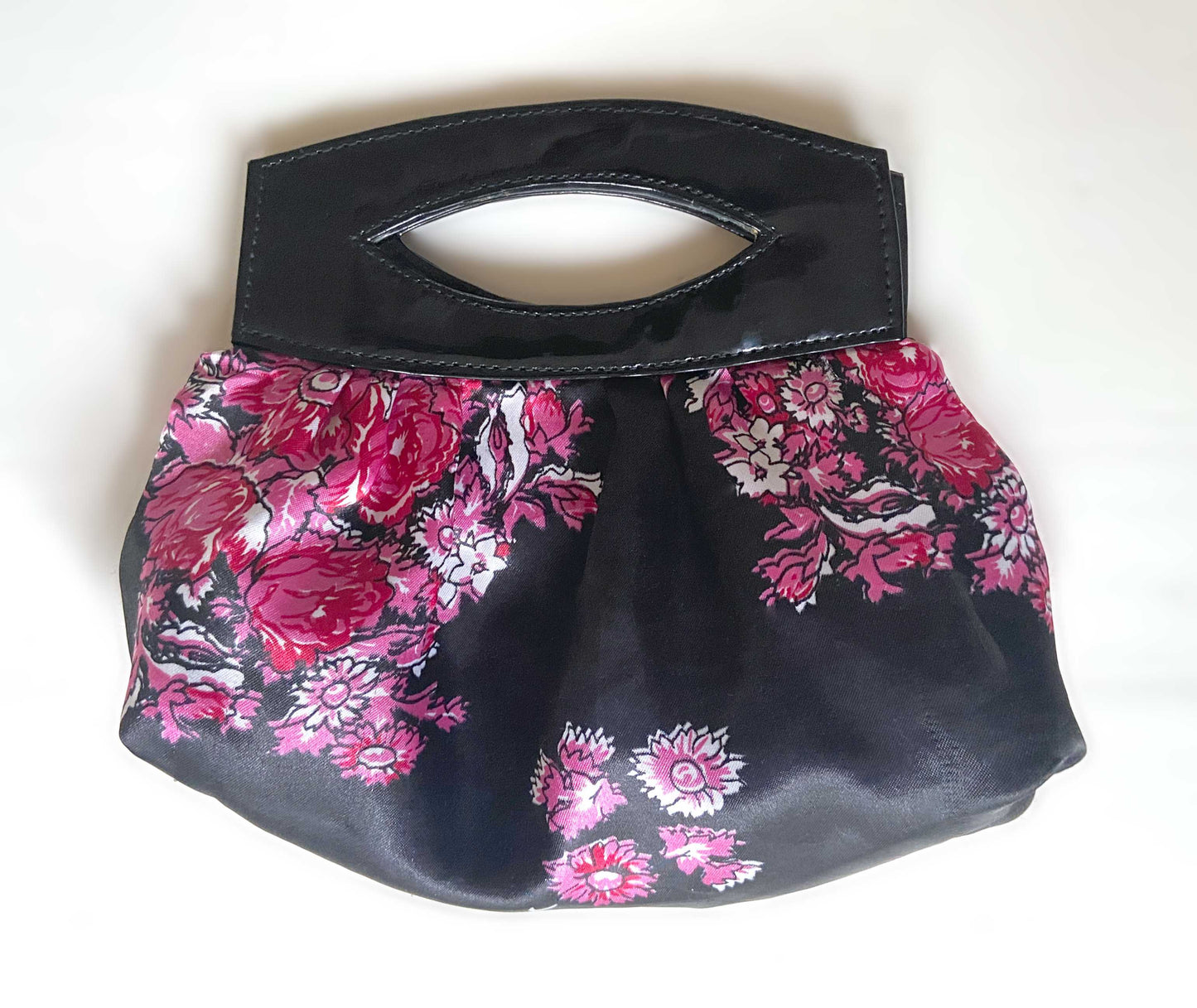 Petit sac pochette satin noir fleurs roses Kenzo© vintage