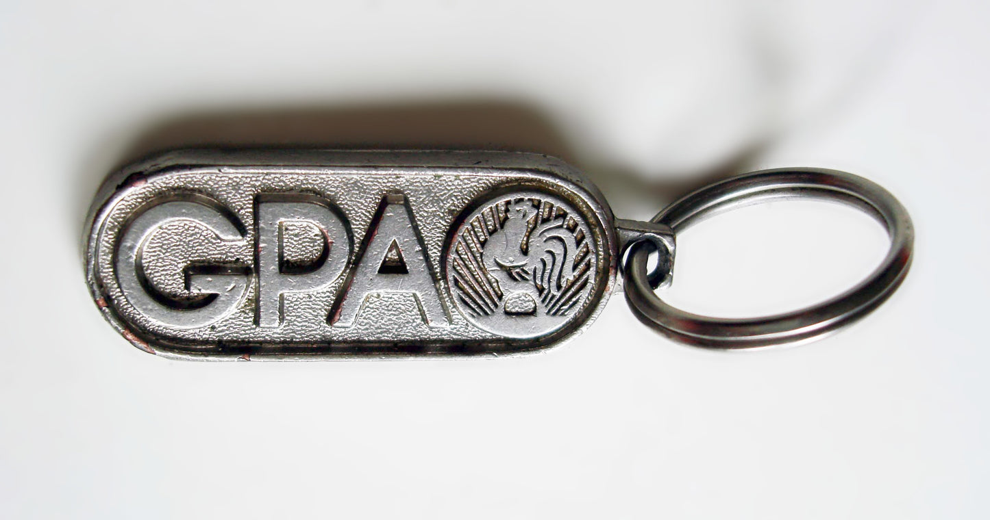 Porte clés "GPA - Groupe des Populaires d'Assurances" années 90